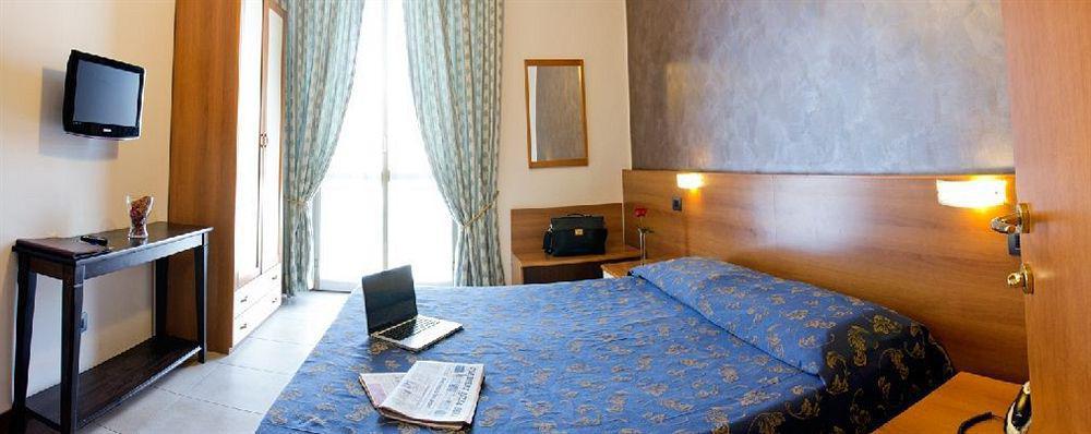 Hotel San Francisco Milano Eksteriør bilde